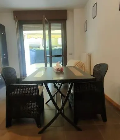 Bilo Fiera Con Patio E Parcheggio * Ρίμινι